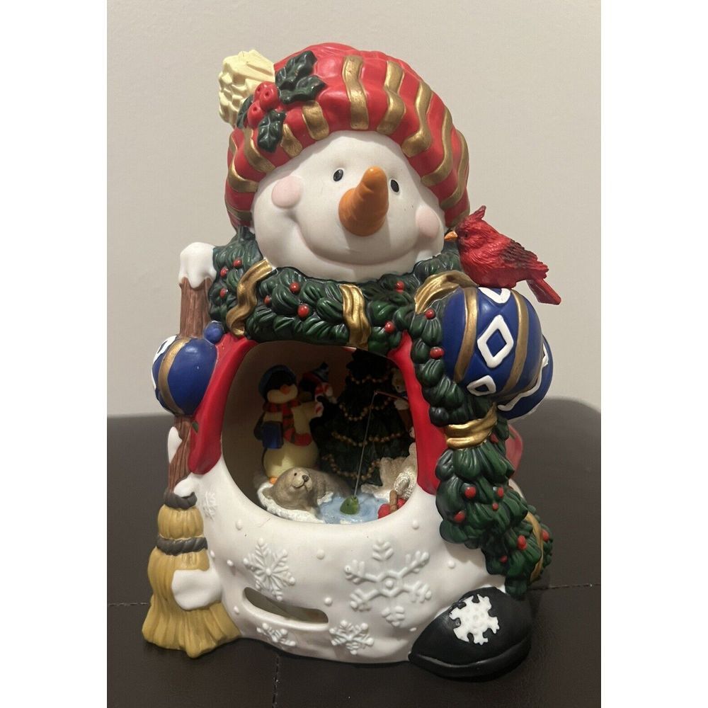 TRADITIONS Musical Snowman Porcelain Movement‎ with Music "Frosty the Snowman"